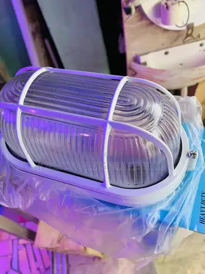 Small Basket Fence Light