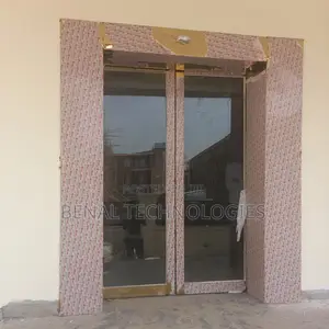 Sensor-Activated Glass Doorway Automation Solutions