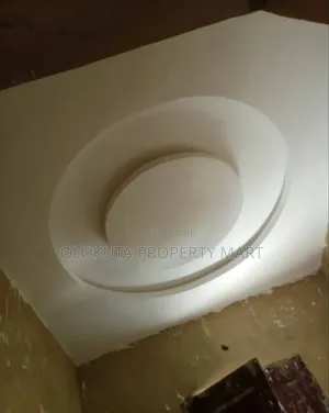 Polystyrene Board and Parapet