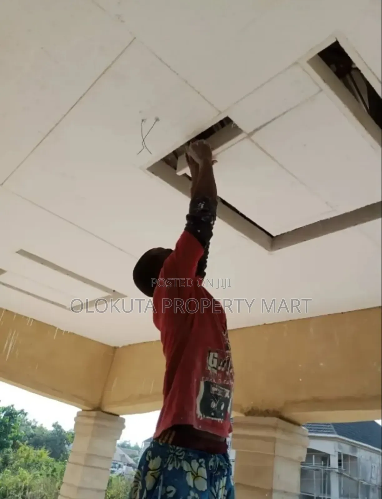 Polystyrene Board and Parapet