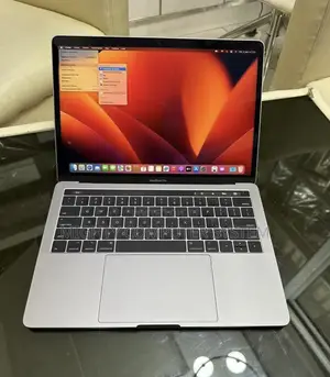 Laptop Apple MacBook Pro 2019 8GB Intel Core i5 SSD 512GB