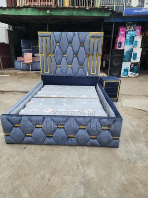 Padded 4.5by6 Bed Stand With Designers.