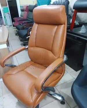 Super Executive Swivel Office Chair