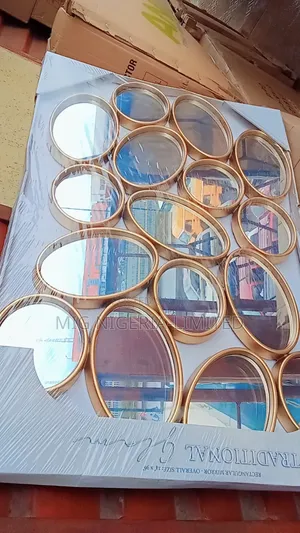 Wall Stone Design Gold Mirror Decorations 16pc