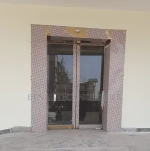 Sensor-Powered Glass Entryways for Modern Buildings