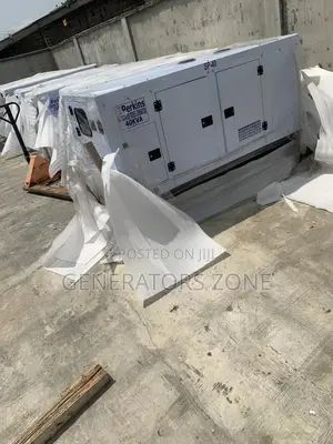 40kva Dry Weight{Kg} Perkins Soundproof Generator