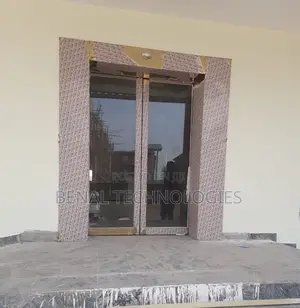 Modern Glass Doorways With Smart Sensor Control