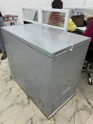 Admirable Hisense FC 340SH 250 Litres Chest Freezer