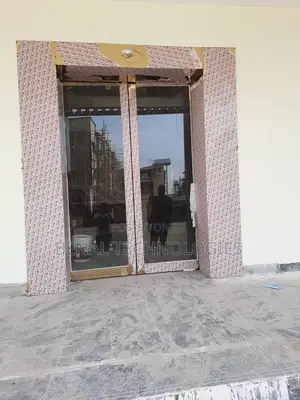 Smart Sensors for Safe and Automated Glass Doorways