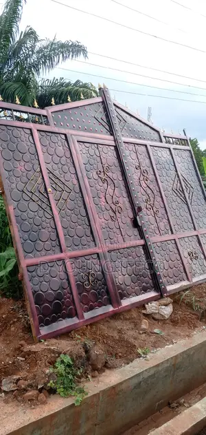 Morden New Design Gate