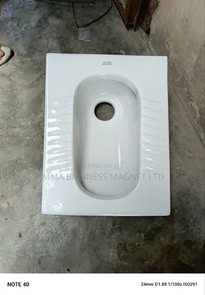 High Quality Squatting Pan Toilet