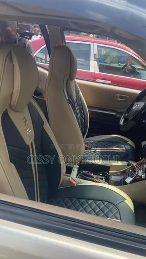 Cream and Black Complete Set Seat Covers