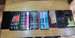 Buyer of Samsung Phones With Bad LCD S20 21 22 23 Fold Flip