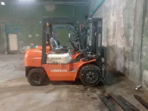 Forklift for Rent in Different Tons
