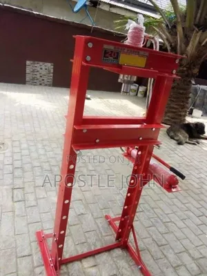 Hydraulic Pressing Machine