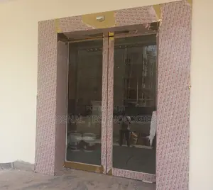 Sensor-Powered Sliding Glass Entryway Solutions