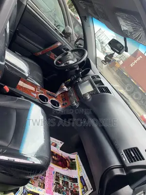 Toyota Highlander Limited 3.5l 4WD 2013 Gray