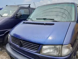 Volkswagen Transporter 2005 Blue