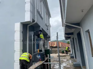 Proffesional House Paintings/Wall Screeding/Tyrolean