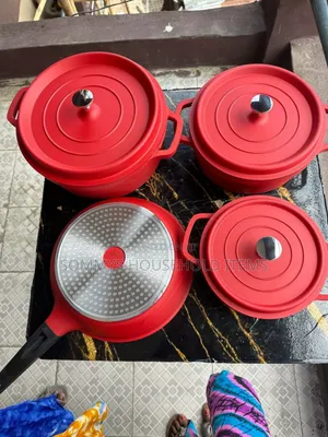 4pcs High Quality Cast Iron Pot With Pan