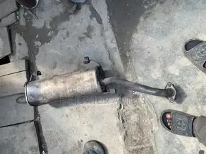 Exhaust Silencer Muffler Back Pot for Nissan Tilda
