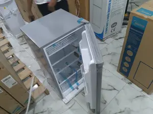 Newly Produced Midea 90L Single Door Refrigerator