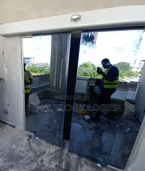 Automated Glass Door Sensing Technology