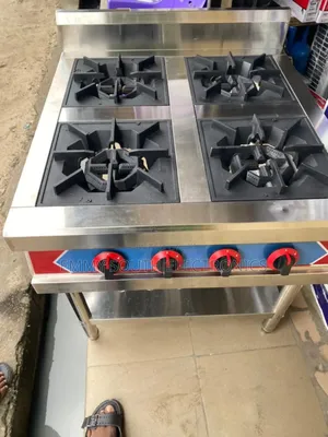 Frigidaire Industrial Gas Cooker 4 Burners