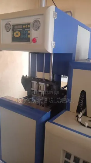 Pet/Bottle Blowing Machine
