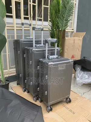Silver Color Quality Durable Pc Hard Case Luggage