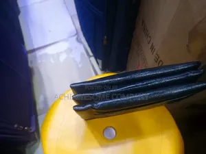 Leather Ampit Poche