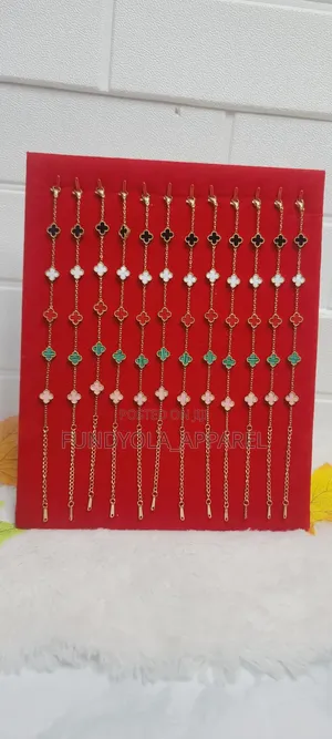 High Quality Vca Colour Mix Bracelet
