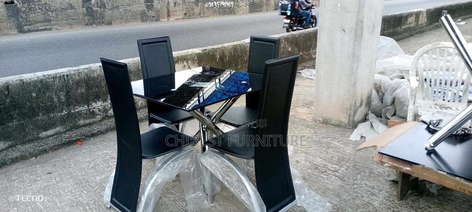 Standard Dining Sets