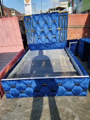 Blue 4.5by6 Bed With Bed Side