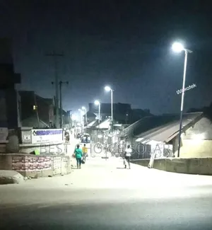 100w Wakatek All In One Solar Street Light