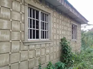 3bedroom Flat, and 4 Room and Parlor Self