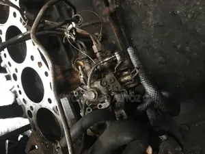 Toyota 5L (Half Engine)