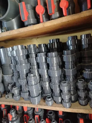 PVC Pressure Union Black Connector