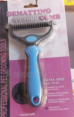 Detangling Dematting Pet Comb