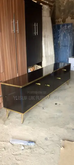 70/14 Tv Console Available