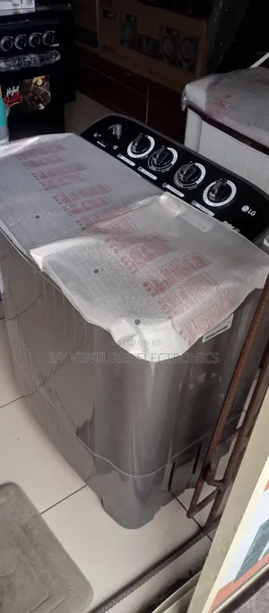 7kg Lg Twin Top Loader Washing Machine, Light Gray Color