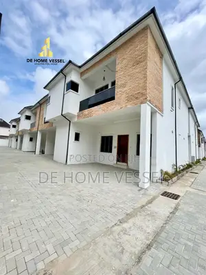 4bdrm Townhouse/Terrace in Lekki for sale