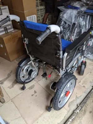 Foldable Motorized Wheelchair