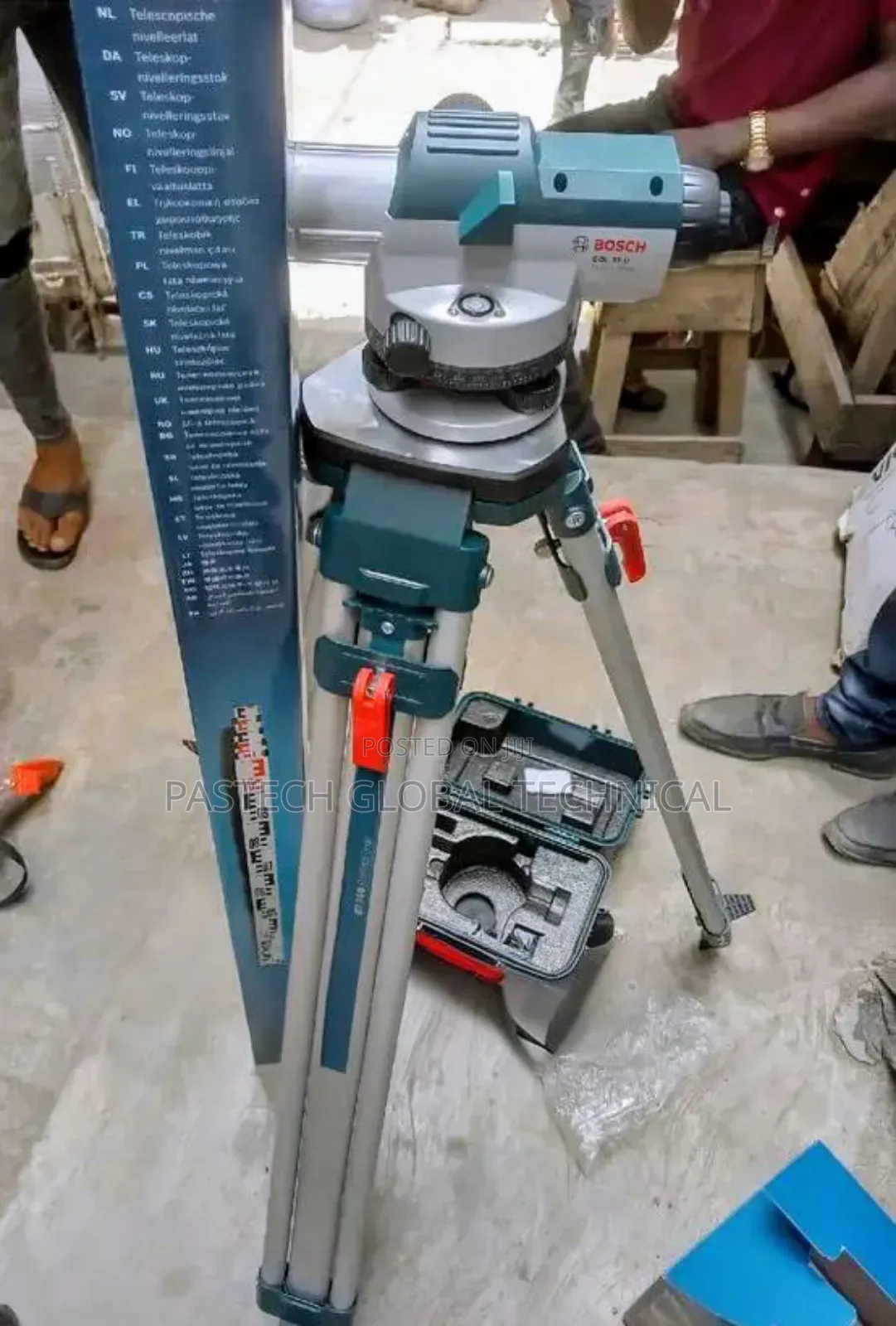 BOSCH Dumpy (Level Optical Leveling Instrument)