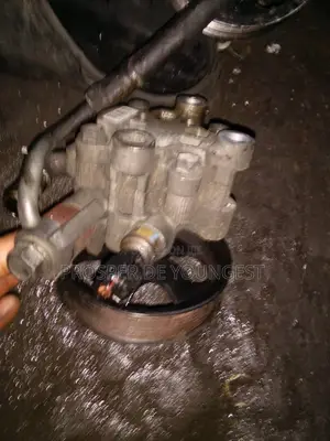 Power Steering Pump Fortoyota Avensis 2005 Model