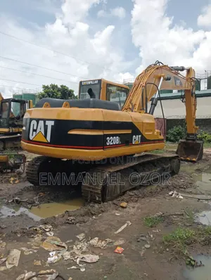 Excavator 320BL