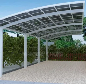 Shades Builder International