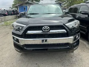 Toyota 4-Runner 2015 Black