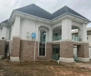 5bdrm Duplex in Prefab/Aladinma for sale