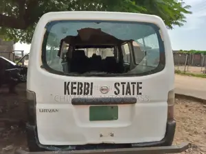 Nissan Ovan Bus Front and Back Windscreen Glass Available